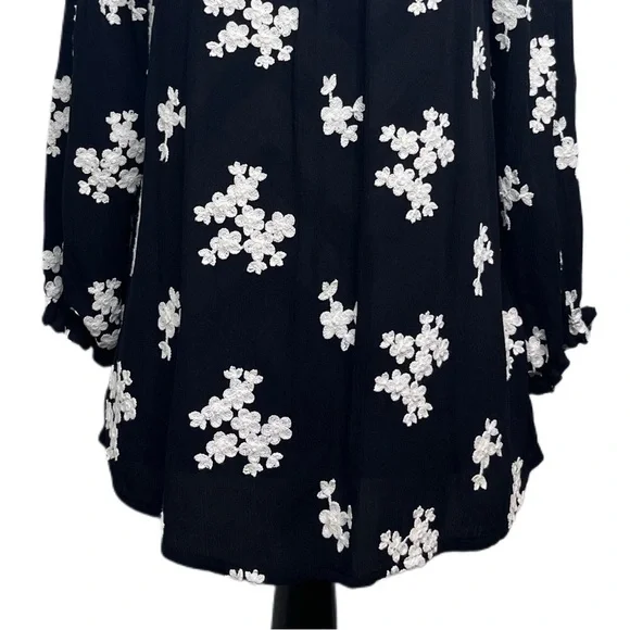 Soft Surrounding Boho Floral Embroidered Sz S Tunic Top - Picture 11 of 11